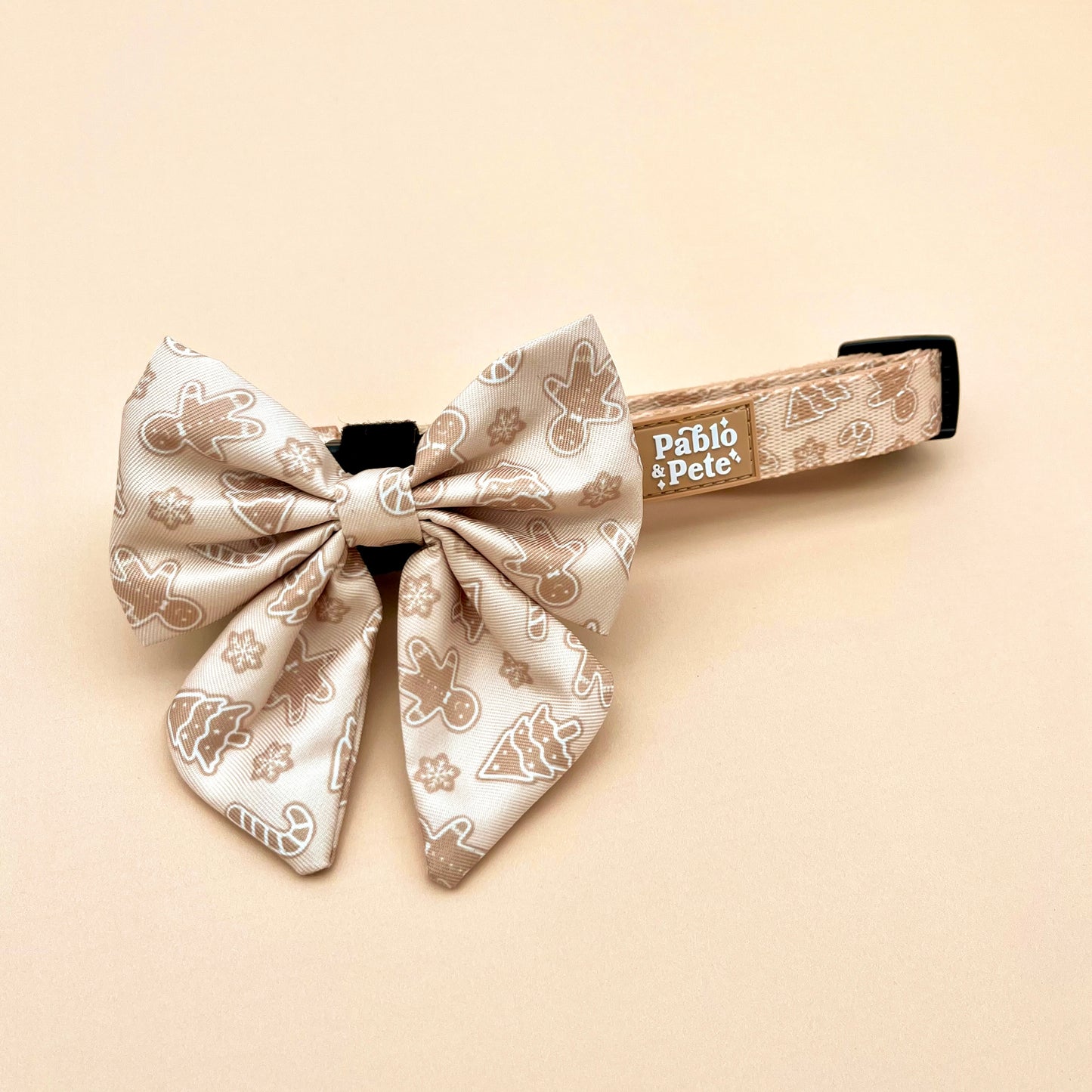 Gingerbread Bliss Sailor Bow